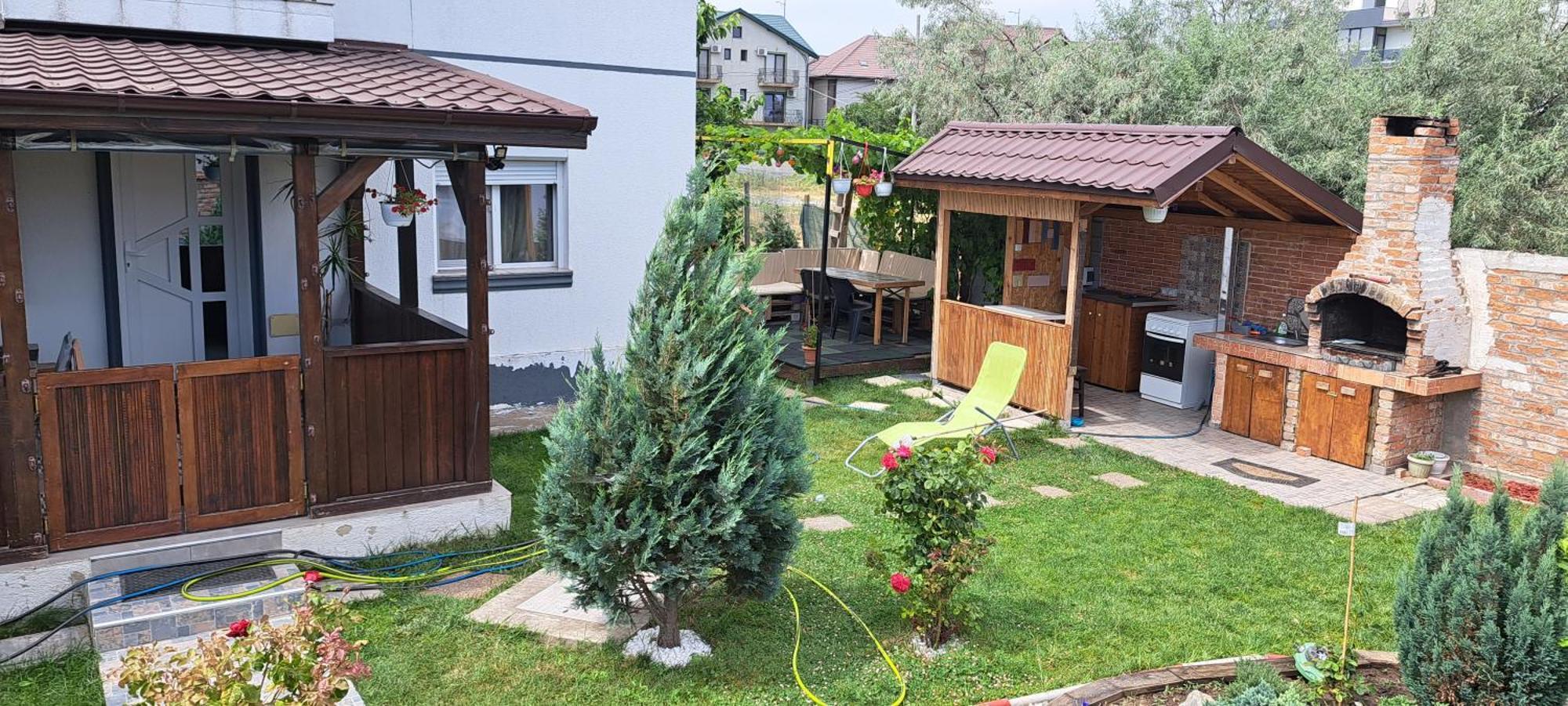 Hotel Casa Alba à Năvodari Extérieur photo